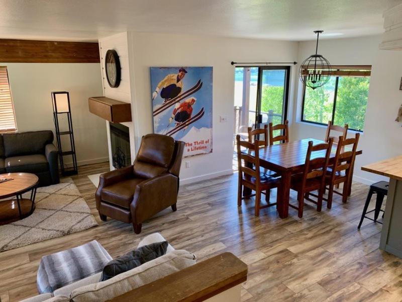 Suite interior